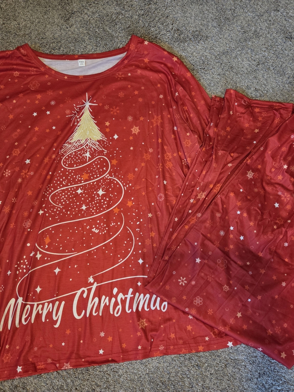 Womens Red 'Merry Christmas' Holiday Pajama Set